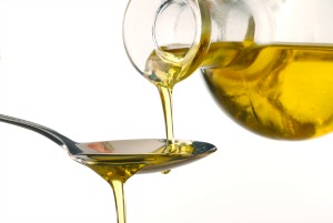 Centra Foods | Olive OIl Pouring