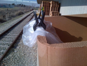 How To Get Bulk Olive Oil Out Of A Bag-In-Box Tote 