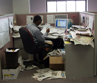 messy-desk